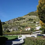 Motel-restaurant 13 Etoiles モーテル Saint-Léonard